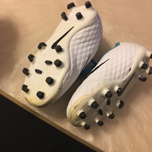 Used Nike skin/Nike Venom Youth Soccer Cleats - Picture 2 of 5